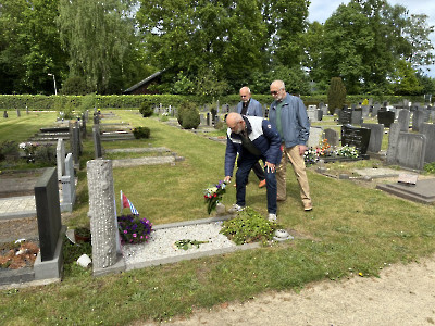 Dodenherdenking Raalter begraafplaats 05