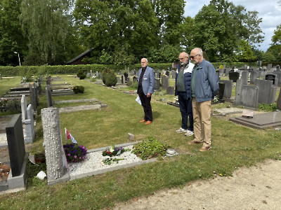 Dodenherdenking Raalter begraafplaats 06