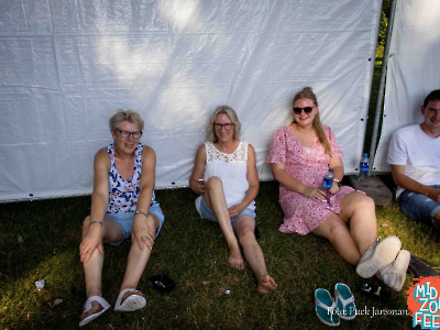 Midzomerfeest Sfeer opnames van de Zondag