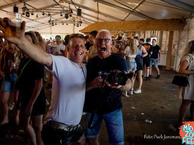 Midzomerfeest Sfeer opnames van de Zondag