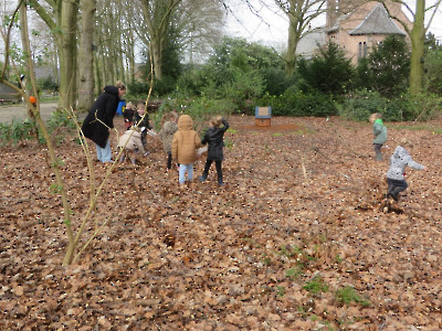 Paaseieren zoeken Kabouterbos