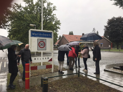 Start van de vredesweek in Marienheem